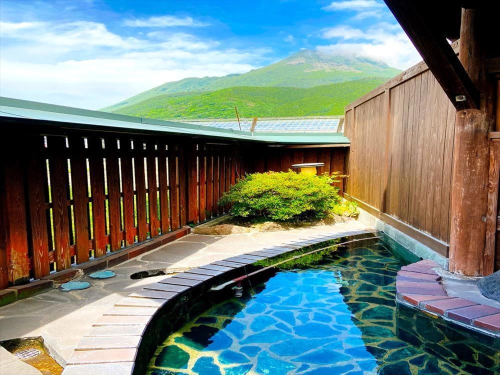 Ryokan Hikarinoie Jufu Kültér fotó