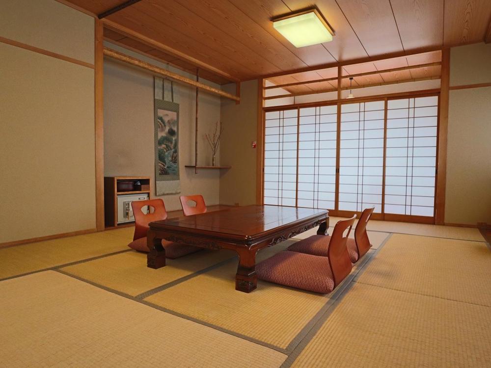 Ryokan Hikarinoie Jufu Kültér fotó